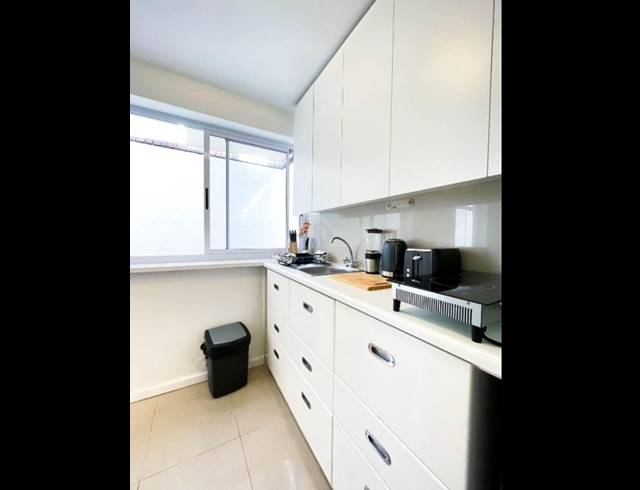 0.5 BEDROOM APARTMENT FOR SALE IN TAMBOERSKLOOF